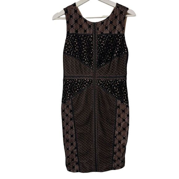 Heartloom Anthropologie Topography Black Lace Dress size Small Fitted Sheath - Picture 2 of 8